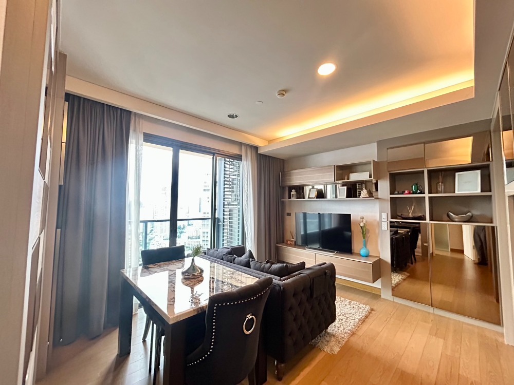 ให้เช่าคอนโดสุขุมวิท อโศก ทองหล่อ : The Lumpini 24 . 2 Bedroom ชั้นสูง ห้องจริงเเต่งสวยตามรูป ✨ Fully Furnished ✨📞 Line : @pukkhome (with @)