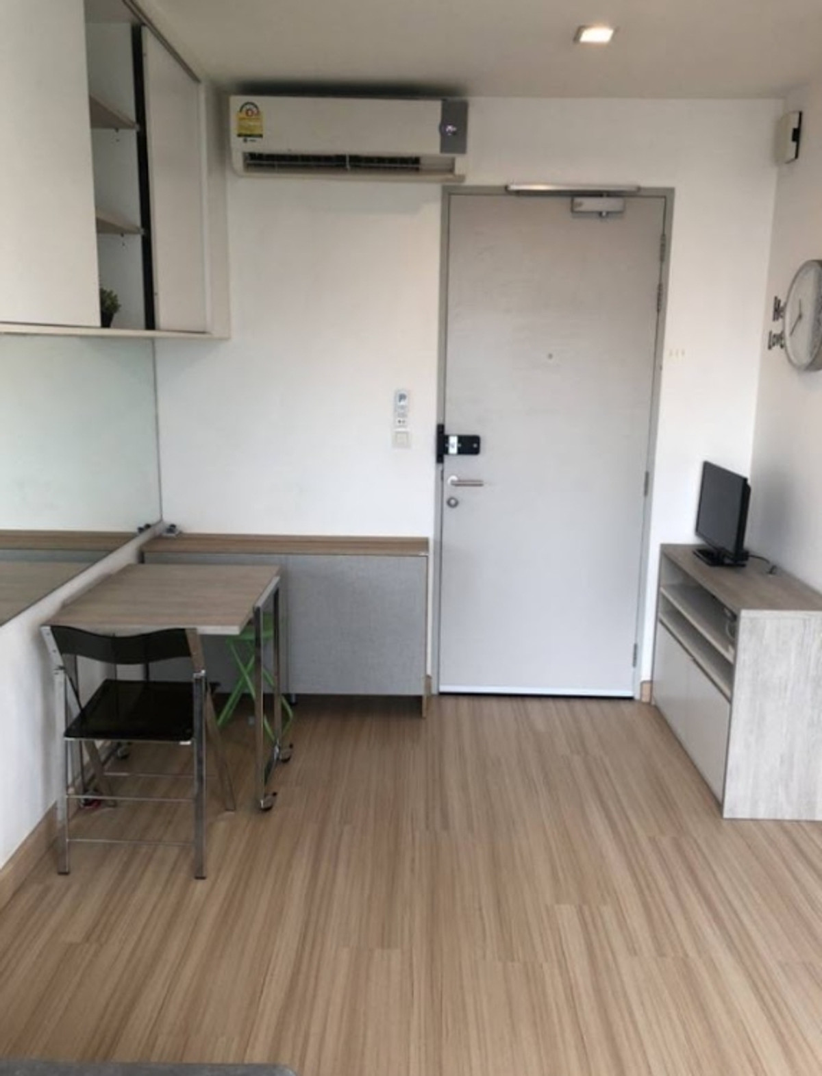 ขายคอนโดราชเทวี พญาไท : Ideo Mobi Phayathai 1B 30.5 sq.m. Eng 中 日 Please add LINE ID @806qphgn o8415o5483