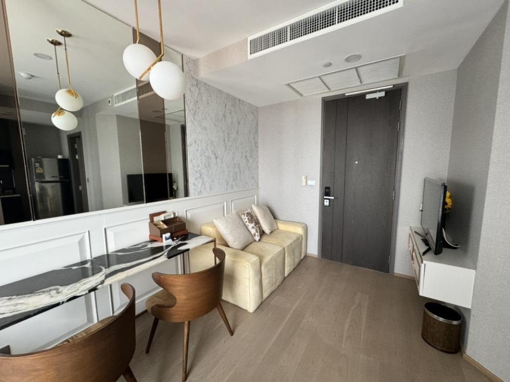 ให้เช่าคอนโดสยาม จุฬา สามย่าน : For Rent Ashton Chula Silom 20,000 baht call 0869017364