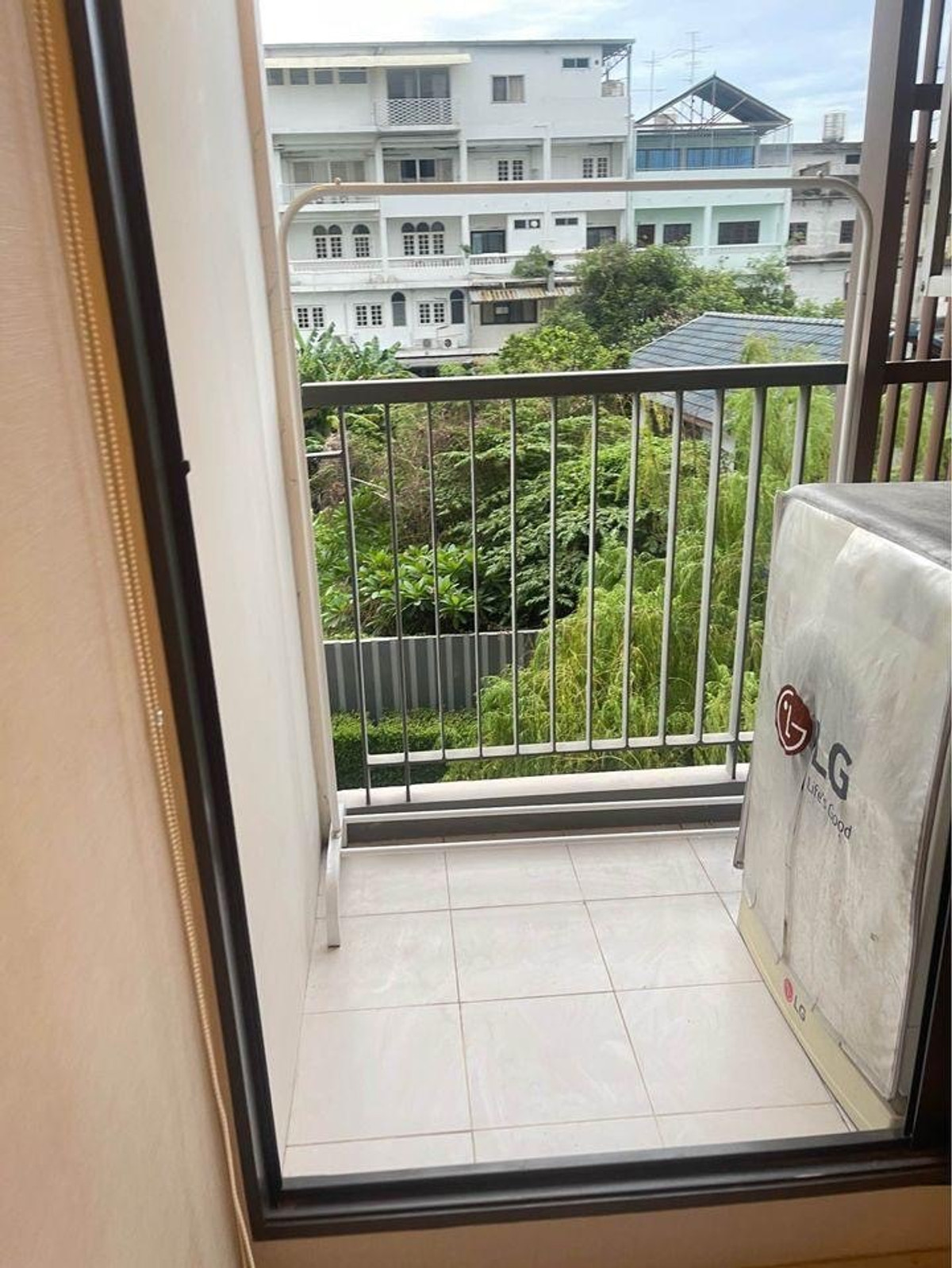 ขายคอนโดปิ่นเกล้า จรัญสนิทวงศ์ : 🔥Mrtบางยี่ขัน🔥ขาย ไลฟ์ ปิ่นเกล้า ขนาด30ตรม🔥