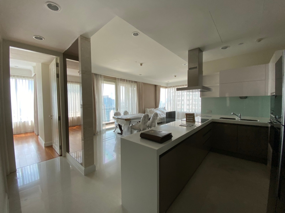 ขายคอนโดวิทยุ ชิดลม หลังสวน : For sale/rent: Luxury condo “Q Langsuan” 3 Bedroom 4 Bathroom 160 SQ.M.