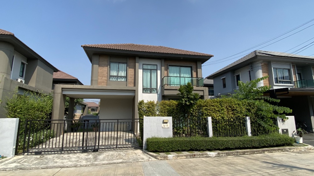 For SaleHouseMin Buri, Romklao : Very urgent!!! 2-storey detached house for sale, 3 bedrooms, 3 bathrooms, with furniture.