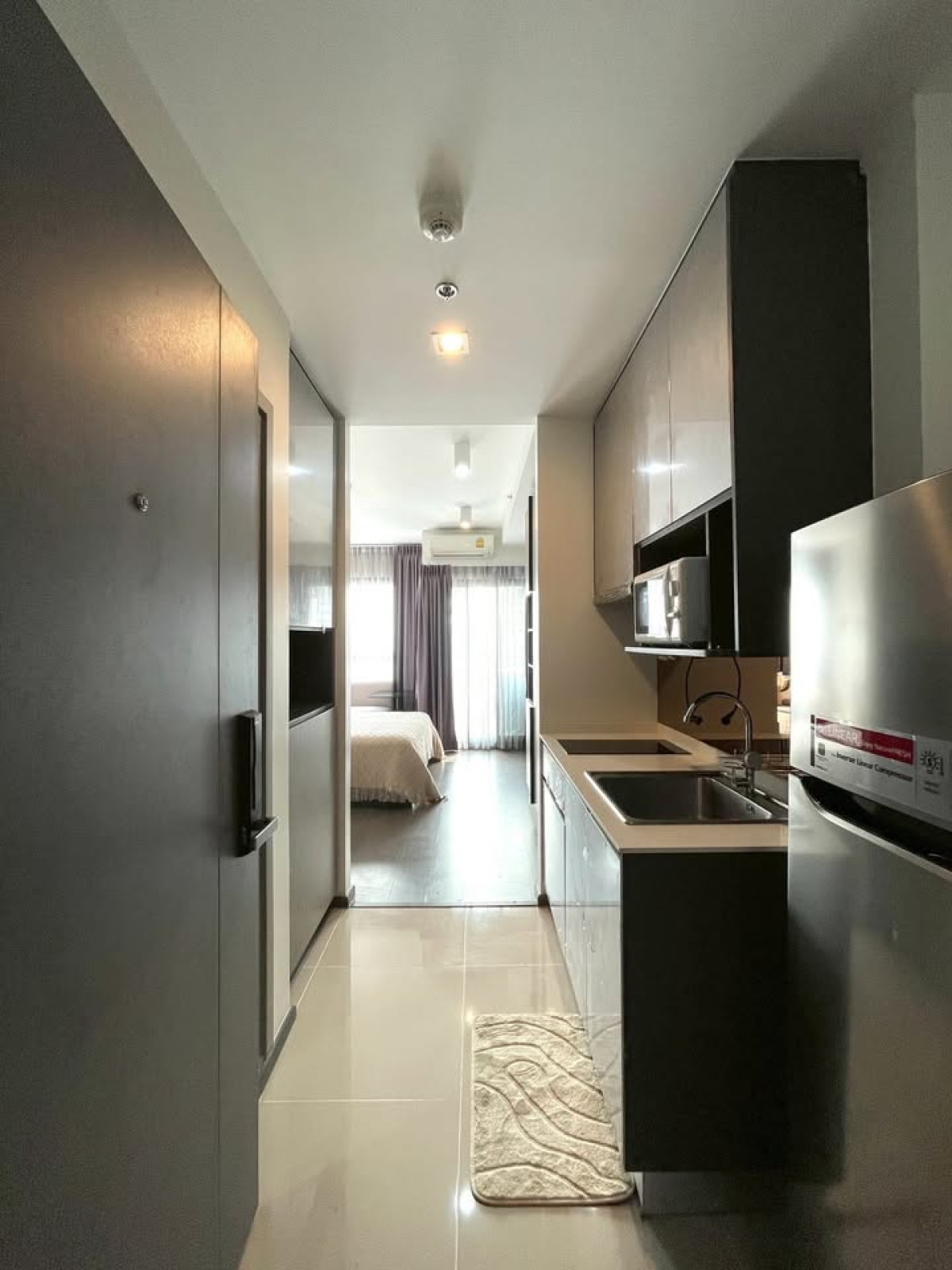 For SaleCondoSapankwai,Jatujak : For Sale Condo , Ideo Phahol Jatujak , BTS-Saphan Khwai , Sam Saen Nok , Phaya Thai , Bangkok , CX-150420