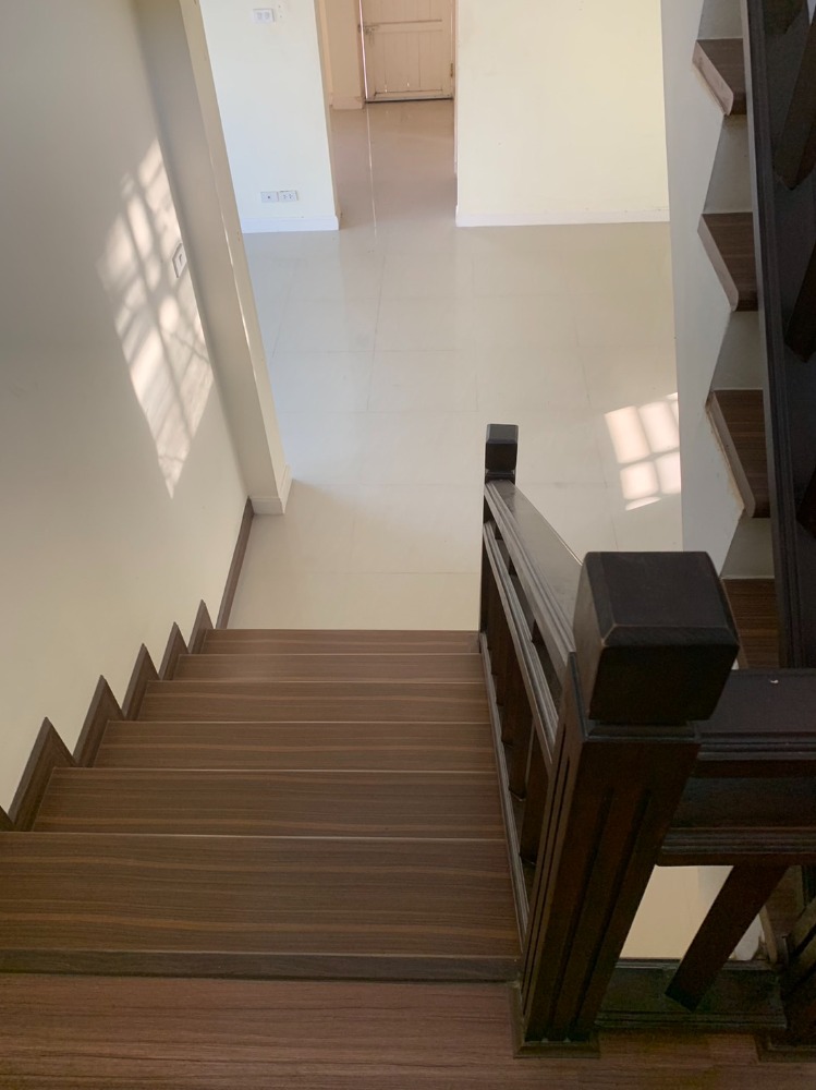 ขายบ้านลพบุรี : ลลิษา เนเชอรัลโฮม 4นอน 3น้ำ 93.70 ตร.ว หันหน้าทิศเหนือ อ.เมือง จ.ลพบุรี หันหน้าทิศเหนือ