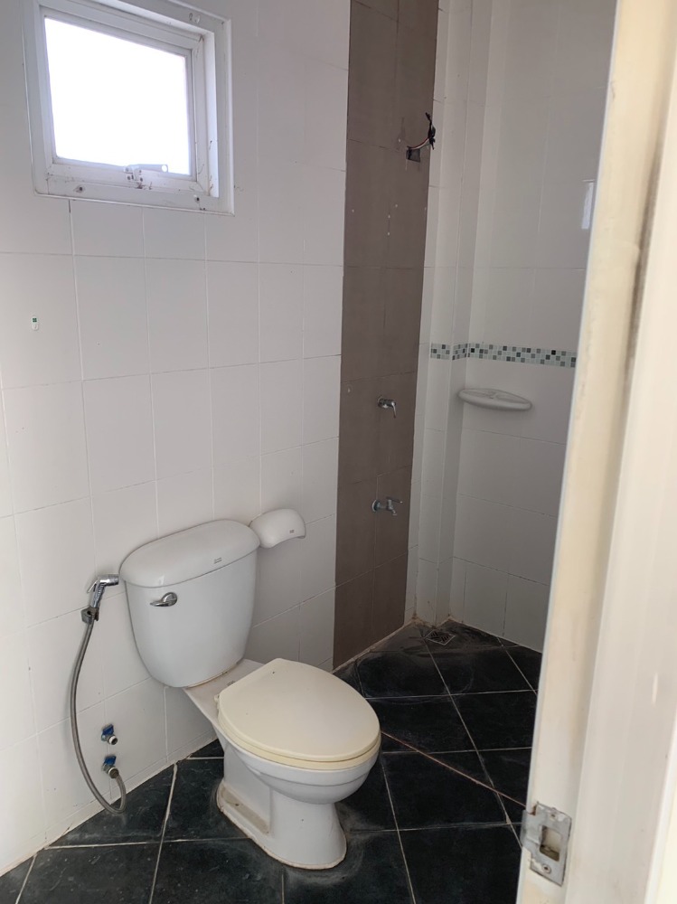 ขายบ้านลพบุรี : ลลิษา เนเชอรัลโฮม 4นอน 3น้ำ 93.70 ตร.ว หันหน้าทิศเหนือ อ.เมือง จ.ลพบุรี หันหน้าทิศเหนือ