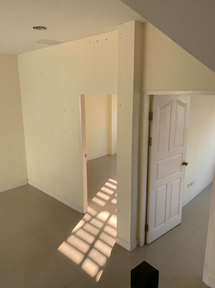 ขายบ้านลพบุรี : ลลิษา เนเชอรัลโฮม 4นอน 3น้ำ 93.70 ตร.ว หันหน้าทิศเหนือ อ.เมือง จ.ลพบุรี หันหน้าทิศเหนือ