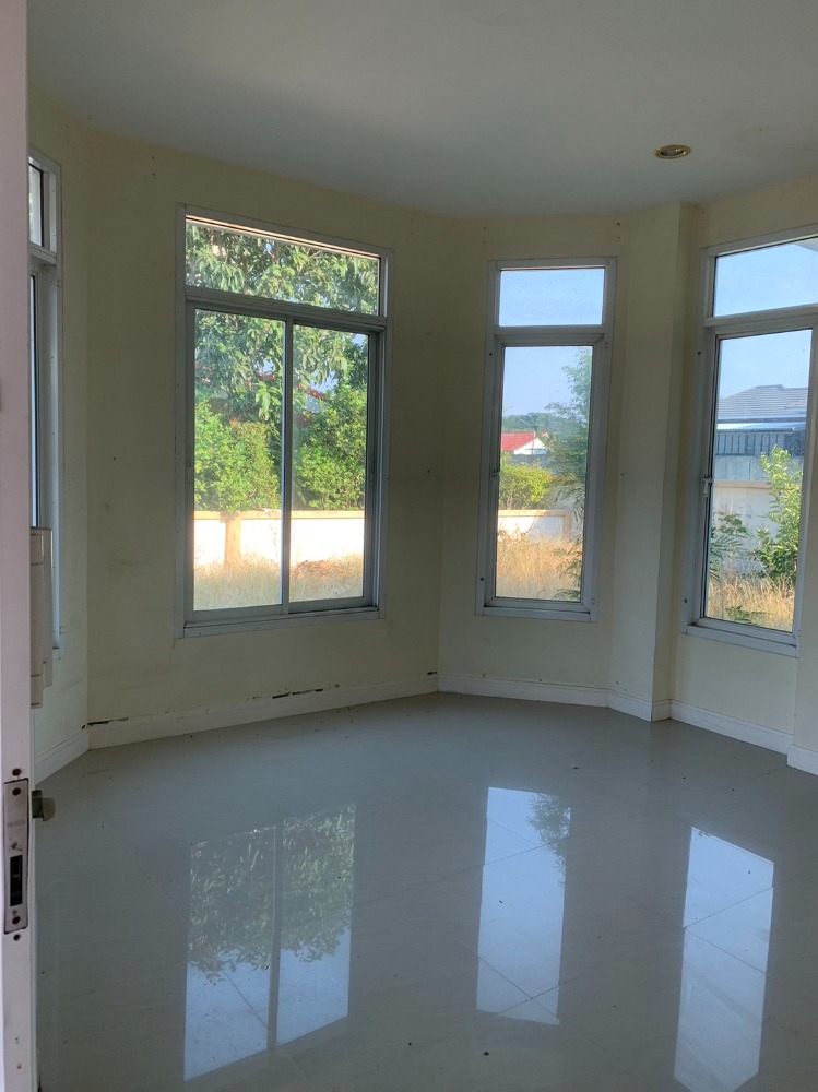 ขายบ้านลพบุรี : ลลิษา เนเชอรัลโฮม 4นอน 3น้ำ 93.70 ตร.ว หันหน้าทิศเหนือ อ.เมือง จ.ลพบุรี หันหน้าทิศเหนือ