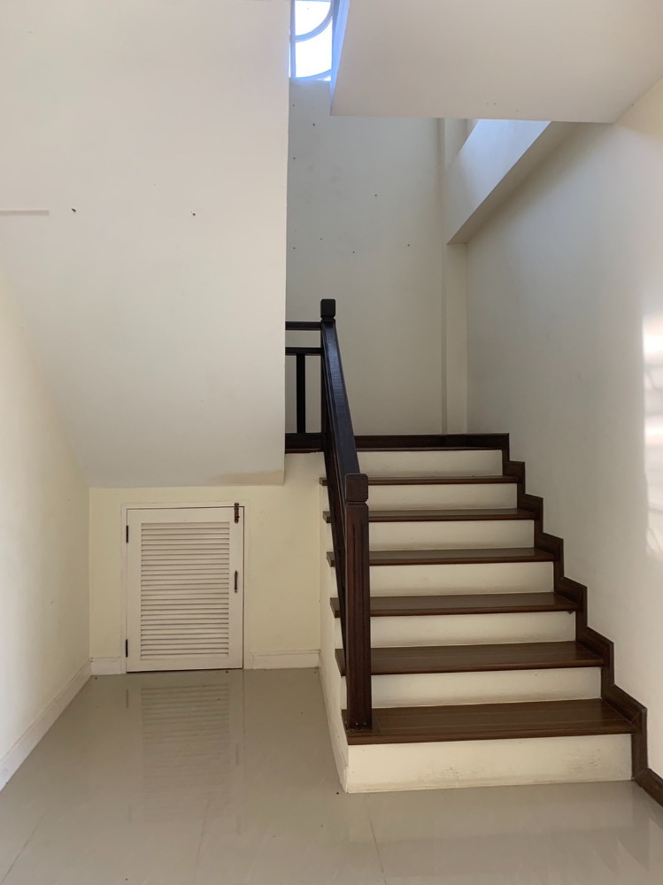 ขายบ้านลพบุรี : ลลิษา เนเชอรัลโฮม 4นอน 3น้ำ 93.70 ตร.ว หันหน้าทิศเหนือ อ.เมือง จ.ลพบุรี หันหน้าทิศเหนือ