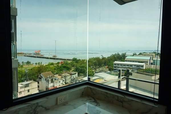 For SaleCondoSriracha Laem Chabang Ban Bueng : Urgent sale, Ladda Plus Sriracha condominium.