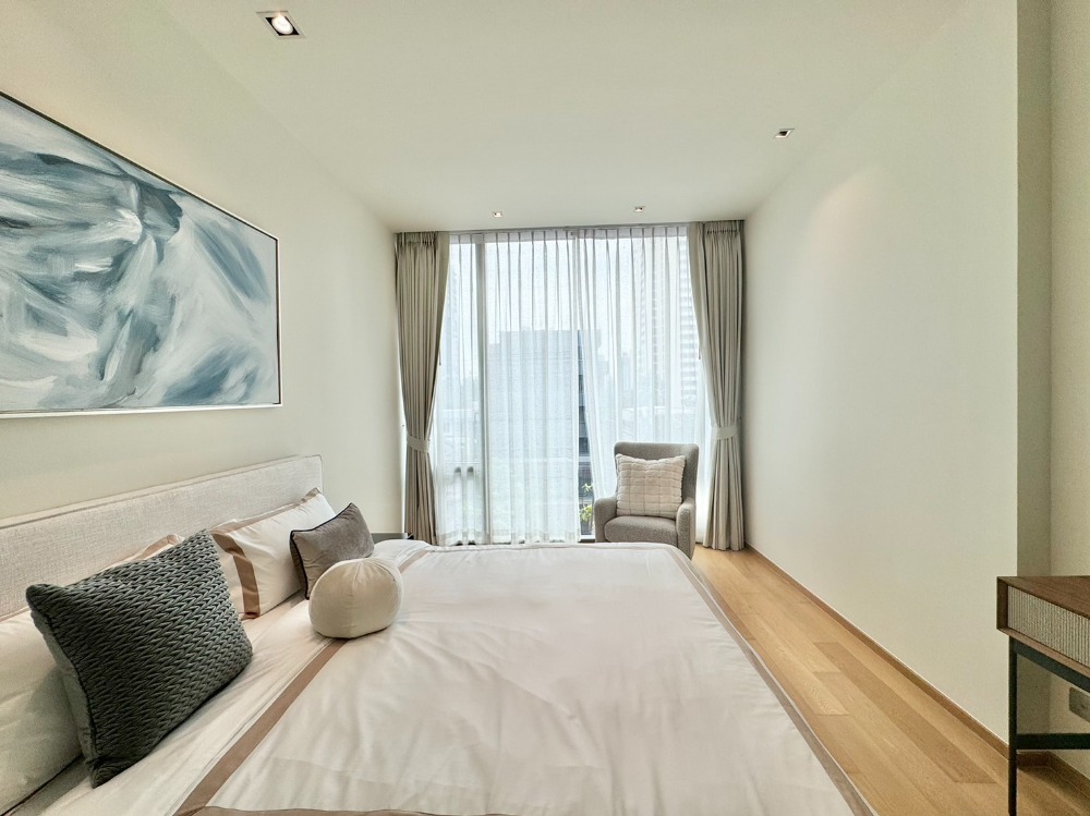 For RentCondoWitthayu, Chidlom, Langsuan, Ploenchit : New 2 bedroom - for rent ready to move in
