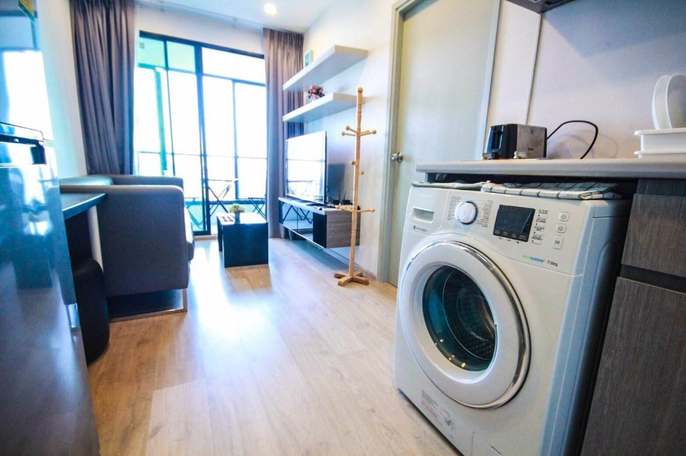 For SaleCondoThaphra, Talat Phlu, Wutthakat : {OWNER post}[FOR SELL with tenant] Ideo Sathorn Thaphra - 330m walk from BTS Phonimit