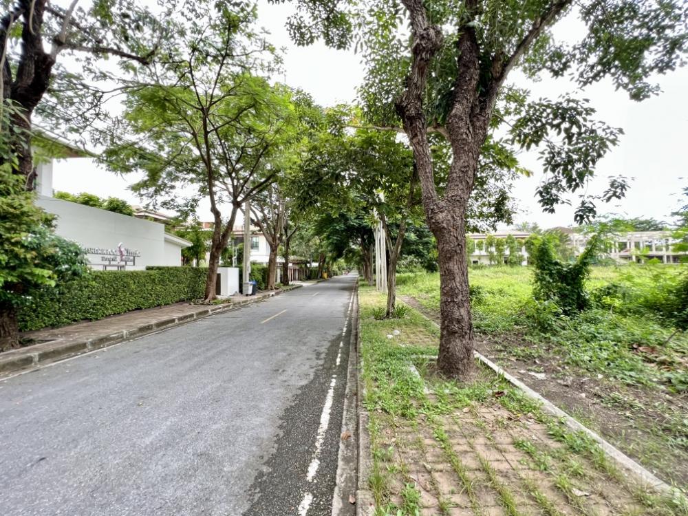 For SaleLandNawamin, Ramindra : Land for sale already filled in Navathani project, 400 square meters.