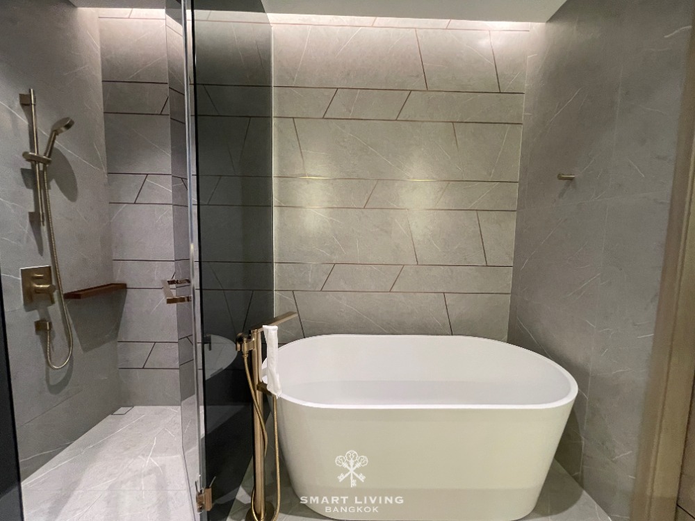 ให้เช่าคอนโดสุขุมวิท อโศก ทองหล่อ : ✨ให้เช่าคอนโดหรู The Estelle Promphong ห้องใหม่ 2 นอน  เลี้ยงสัตว์ได้ พร้อมบริการ Concierge Services, ครัวปิด วิวไม่บล็อค เฟอร์นิเจอร์ครบ, พร้อมเข้าอยู่