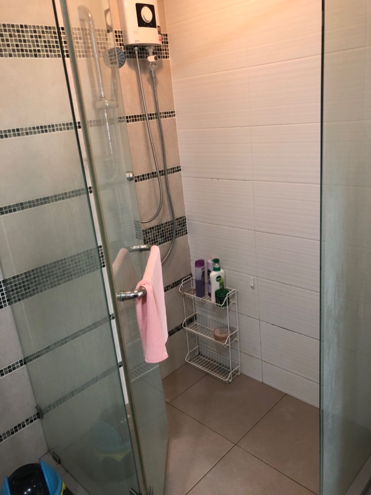 For RentCondoSathorn, Narathiwat : For rent ✨Centric Sathorn - Saint Louis✨ Location on Sathorn Road, near BTS Saint Louis, furniture, complete electrical appliances.