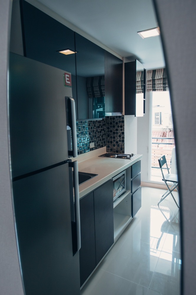 ขายคอนโดลาดพร้าว เซ็นทรัลลาดพร้าว : รหัสทรัพย์ JIEW1254 ขาย LUGANO LADPRAO 18