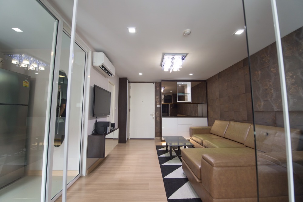 ขายคอนโดลาดพร้าว เซ็นทรัลลาดพร้าว : รหัสทรัพย์ JIEW1254 ขาย LUGANO LADPRAO 18