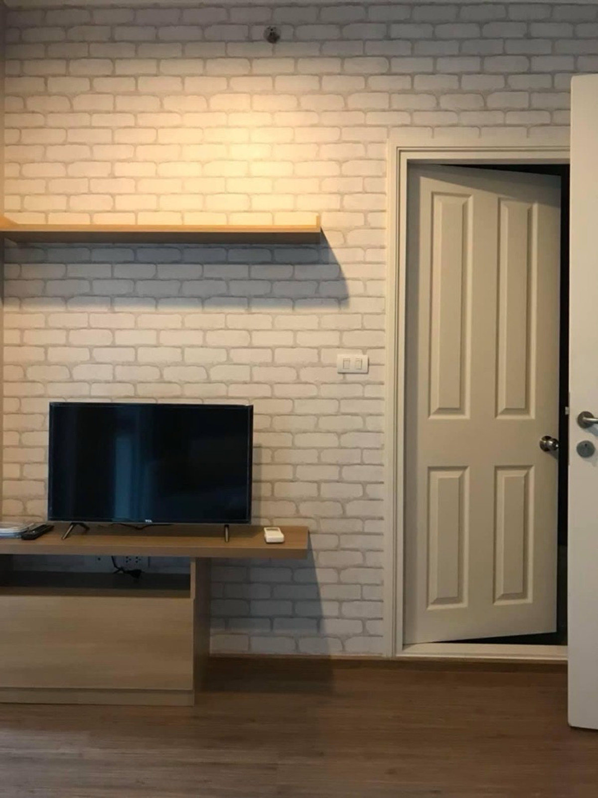 For RentCondoRamkhamhaeng, Hua Mak : For rent: U Delight @ Huamak Station, washing machine included