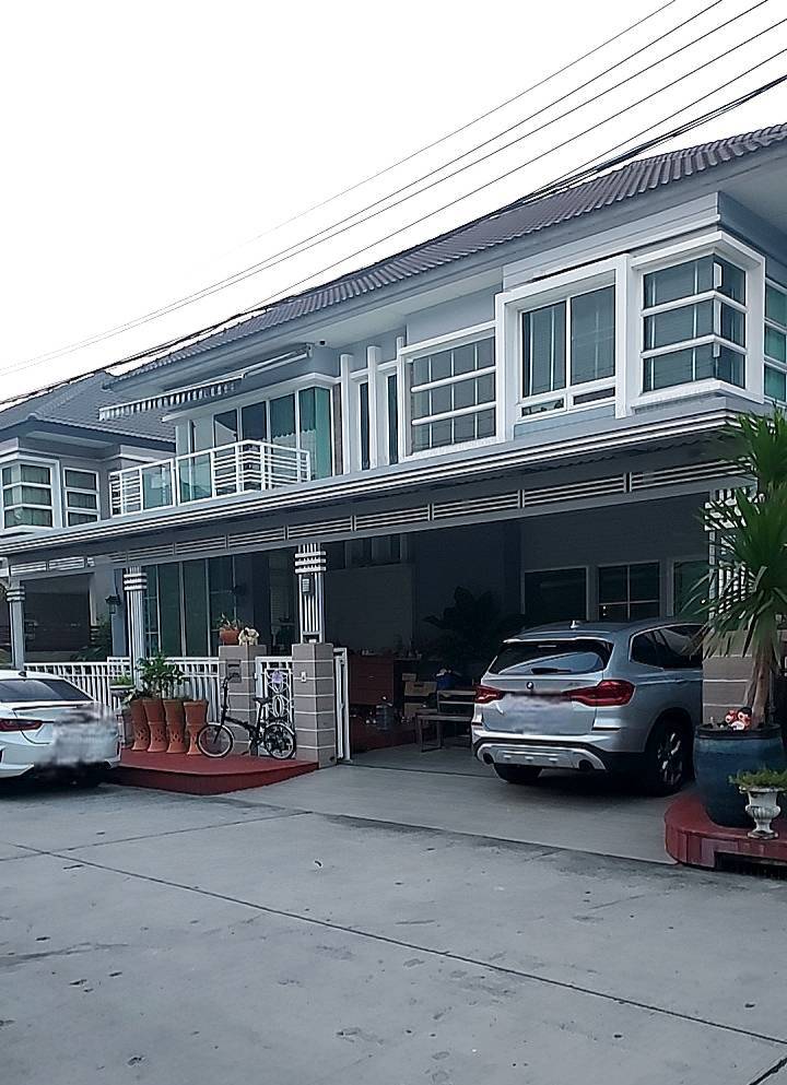 For SaleHouseNawamin, Ramindra : House for sale, best price, Bangkok Boulevard Ramindra 3, 4 bedrooms, 3 bathrooms, 60.2 sq m, prime location, opposite Fashion Island. Near the Pink Line MRT, near the expressway