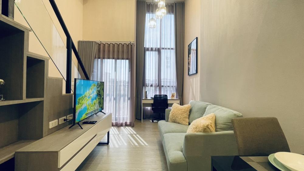 For RentCondoSeri Thai, Ramkhamhaeng Nida : Rent Origin Plug & Amp; Play Ramkhamhaeng Triple Station Only 16,000/month 🏢 2 -story condo, Duplex, a new room, unboxing, has never been there. Beautifully decorated, full of full options