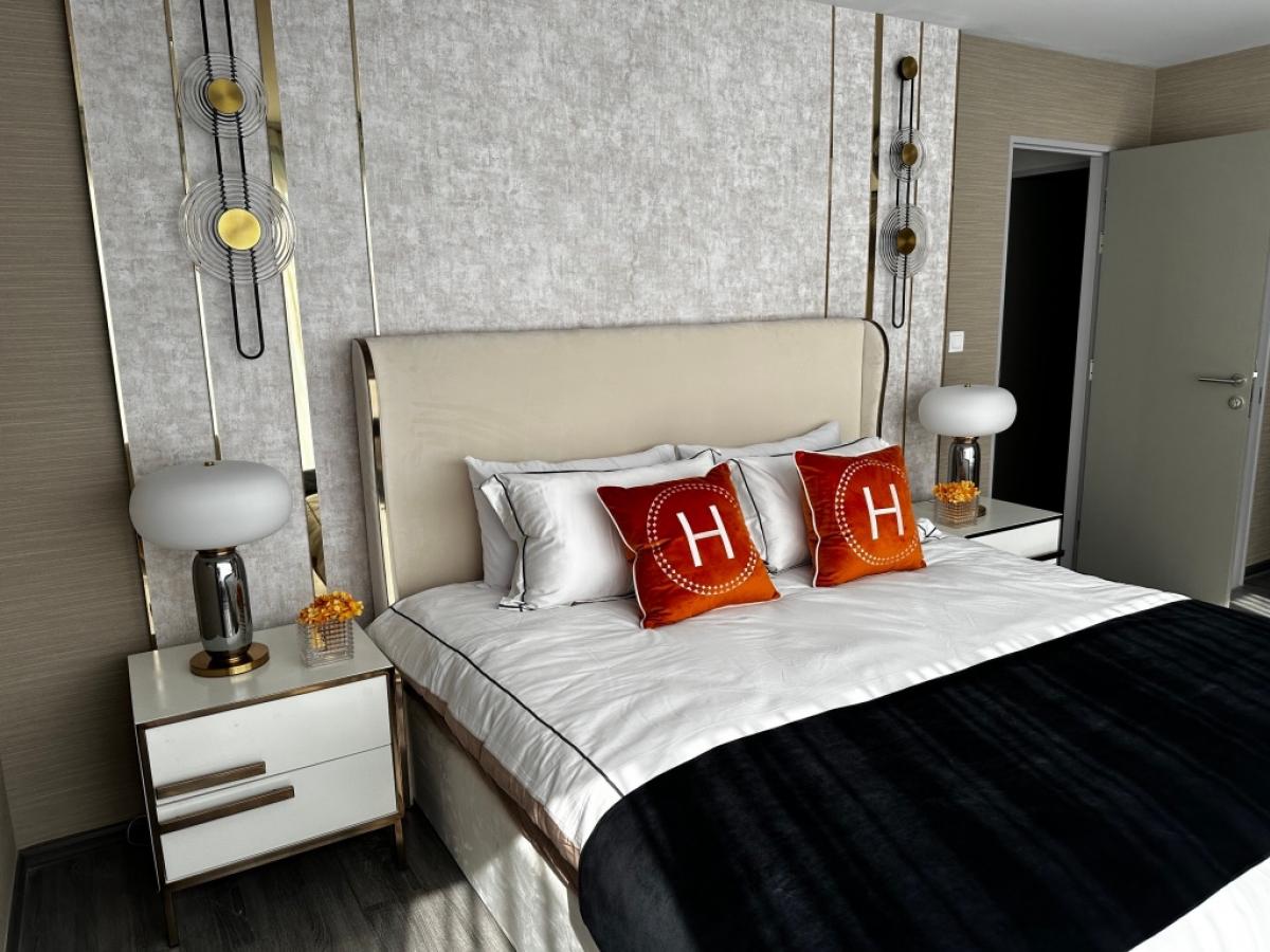 ขายคอนโดสุขุมวิท อโศก ทองหล่อ : For sale ขายห้องใหม่ ! ideo mobi sukhumvit 40 (ไอดีโอ โมบิ สุขุมวิท 40) 3/4 Bed 95 ตร.ม ราคา 14,990,000 บาท แต่งสวย ห้องตัวอย่าง