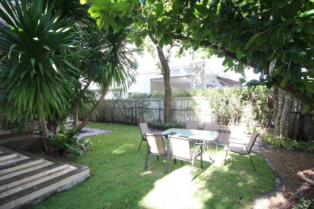 For RentHouseBangna, Bearing, Lasalle : For sale or rent luxury House Narasiri Bangna 4 bedrooms  near Mega Bangna 📞092-4252445 