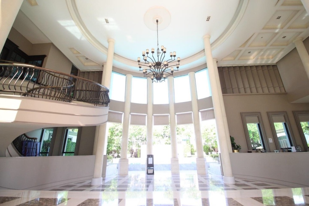 For RentHouseBangna, Bearing, Lasalle : For sale or rent luxury House Narasiri Bangna 4 bedrooms  near Mega Bangna 📞092-4252445 