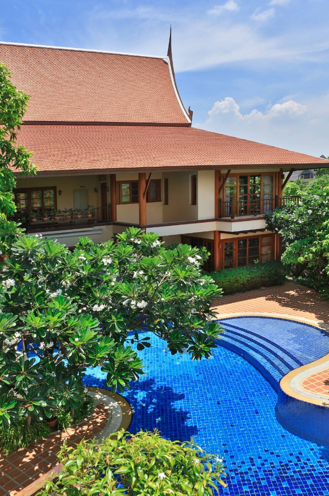 ขายบ้านสมุทรปราการ สำโรง : Windmill Park: 470 sqwah 4bed 6bath 97,000,000 Am: 0656199198