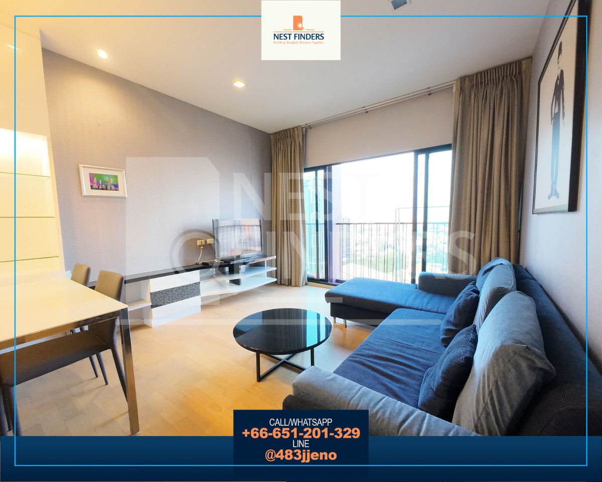 For RentCondoSukhumvit, Asoke, Thonglor : Special corner room | Wrapped with Two side Balcony | For Rent Noble Reveal Sukhumvit 63,  BTS Ekkamai, 220 meters.
