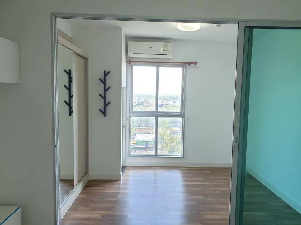For RentCondoBangna, Bearing, Lasalle : For Rent: Rent Espes Mi Bangna, near Niokia, Bang Na, convenient to travel, only 6,000 baht. Ready to stay.