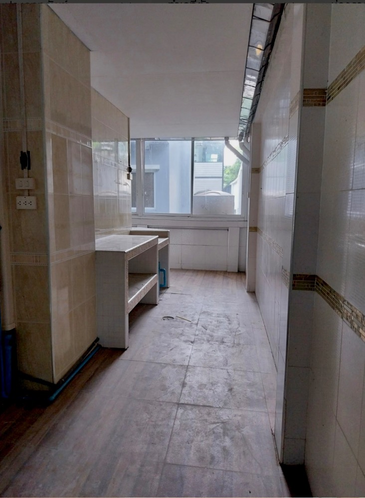 ขายบ้านพระราม 5 ราชพฤกษ์ บางกรวย : ขาย บ้าน คาซ่า แกรนด์ ราชพฤกษ์-พระราม 5 ขนาด 4 นอน พื้นที่ 38 ตารางวา