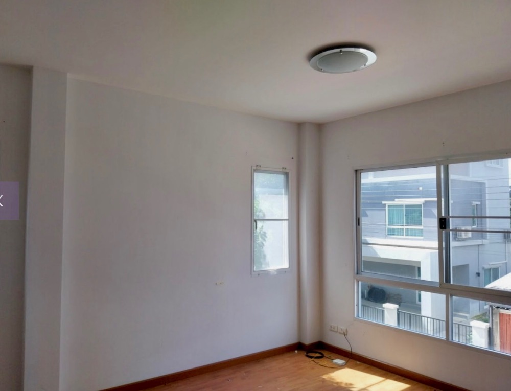 ขายบ้านพระราม 5 ราชพฤกษ์ บางกรวย : ขาย บ้าน คาซ่า แกรนด์ ราชพฤกษ์-พระราม 5 ขนาด 4 นอน พื้นที่ 38 ตารางวา