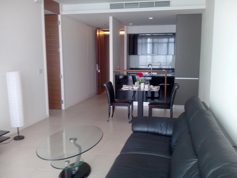 ขายคอนโดวงเวียนใหญ่ เจริญนคร : Condo for sale, next to Chao Phraya  River, 1 bedroom, size 69 sq m. @Charoen Nakhon