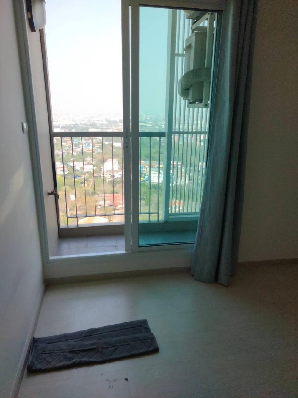 For RentCondoSamut Prakan,Samrong : 🎉🎉Very cheap!! Big room, great value 📣 Condo for rent Aspire Erawan 🏢 @BTS Erawan 🚈 city view with complete furniture and electrical appliances, ready to move in, only 10,000/month.