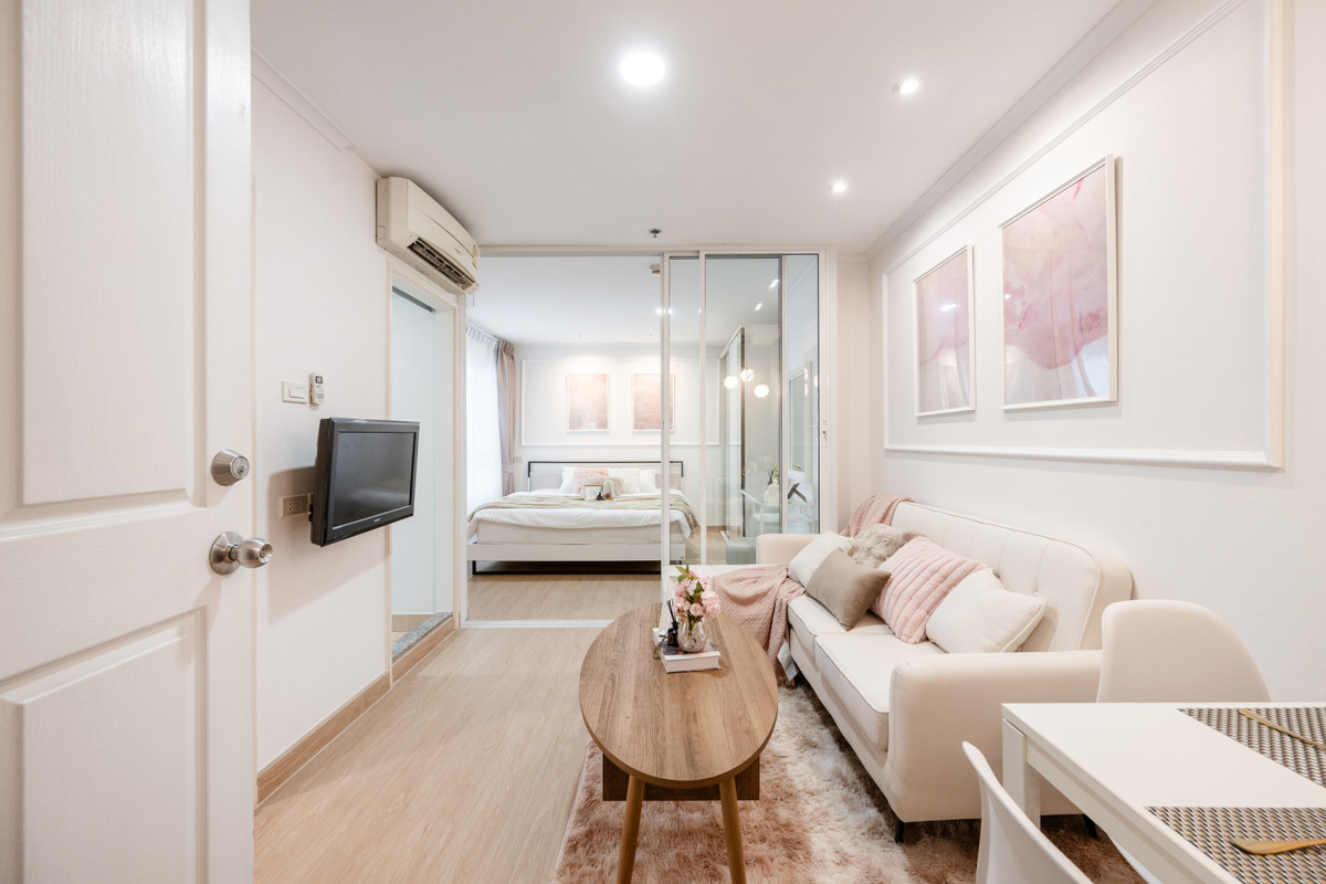 For SaleCondoRama 8, Samsen, Ratchawat : 📌For sale Lumpini Place Rama 8, renovated, new furniture throughout the room, 1 bedroom, large room, 36 sq m., convenient transportation, near Pin Klao Bridge / Siriraj / Thammasat University / Arun Amarin