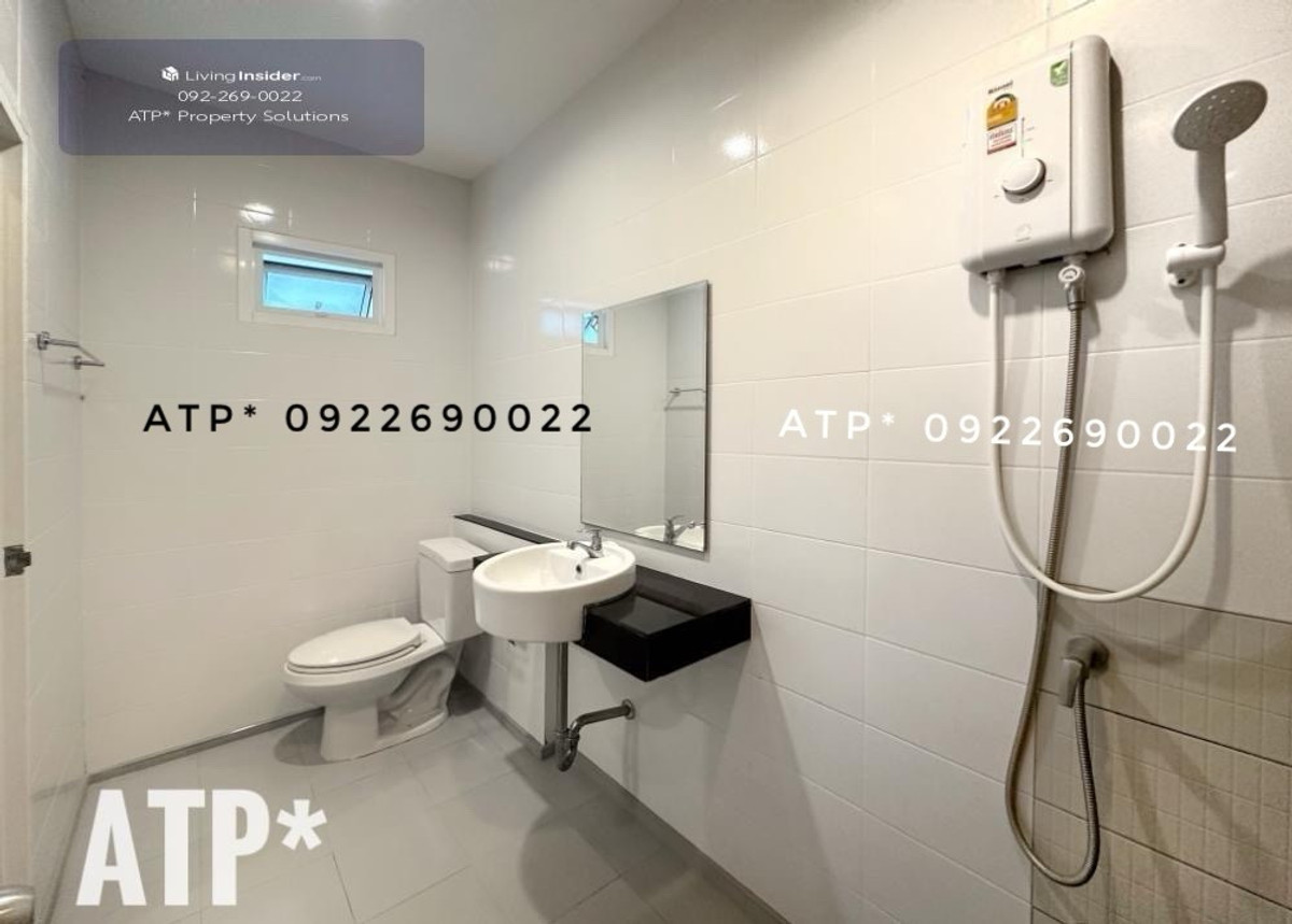 ให้เช่าทาวน์โฮมโชคชัย4 ลาดพร้าว71 : **เช่า/RENT** ทาวน์โฮม 3.5ชั้น/4นอน/5น้ำ/6แอร์+เครื่องทำน้ำอุ่น/3จอดรถ @ นาคนิวาส ลาดพร้าว 71