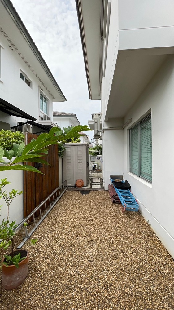 ขายบ้านสมุทรปราการ สำโรง : ✨ ขายด่วน! บ้านหรู โครงการนันทวัน ศรีนครินทร์ 