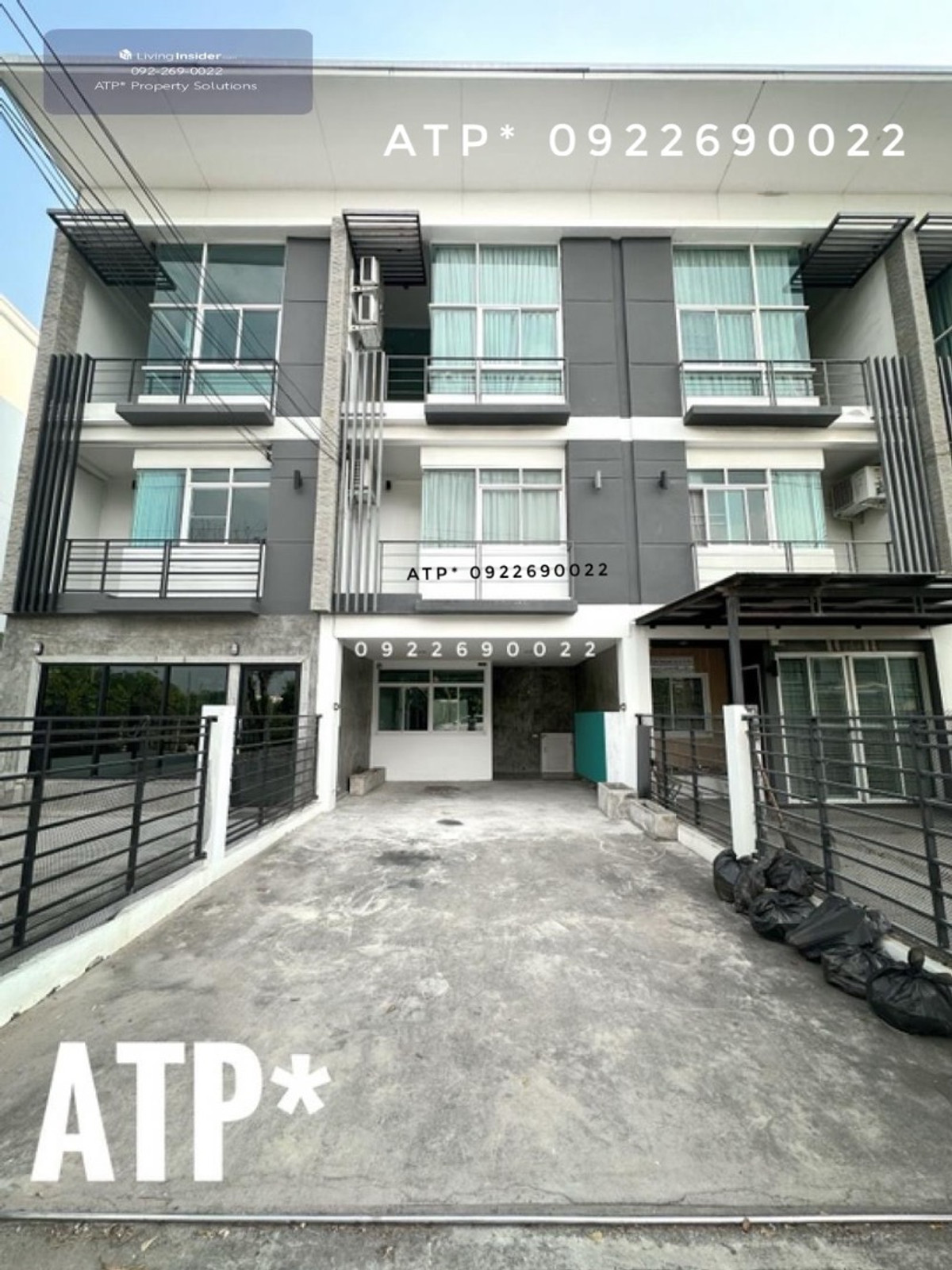 ให้เช่าทาวน์โฮมโชคชัย4 ลาดพร้าว71 : **เช่า/RENT** ทาวน์โฮม 3.5ชั้น/4นอน/5น้ำ/6แอร์+เครื่องทำน้ำอุ่น/3จอดรถ @ นาคนิวาส ลาดพร้าว 71