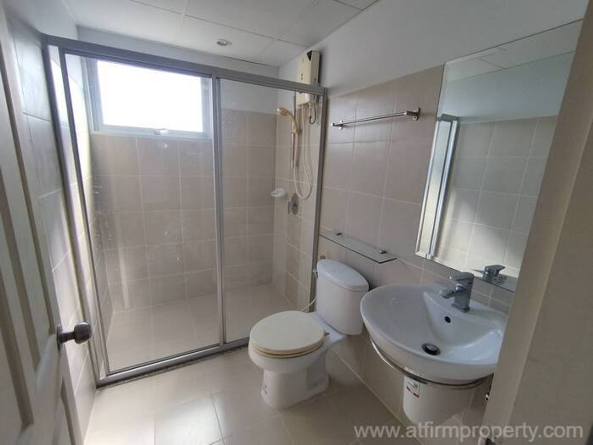 For RentCondoRattanathibet, Sanambinna : Condo for rent, Supalai Park Khaerai-Ngamwongwan / 2 bedrooms, 1 bathroom, 63 sq m, price only 13,000 baht.