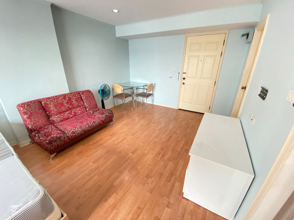 ขายคอนโดรามคำแหง หัวหมาก : S-LP44123 ขาย คอนโด ลุมพินี ราม44 พื้นที่ 31ตรม. ชั้น 20 แต่งครบ 1.75 ล้าน 064-959-8900