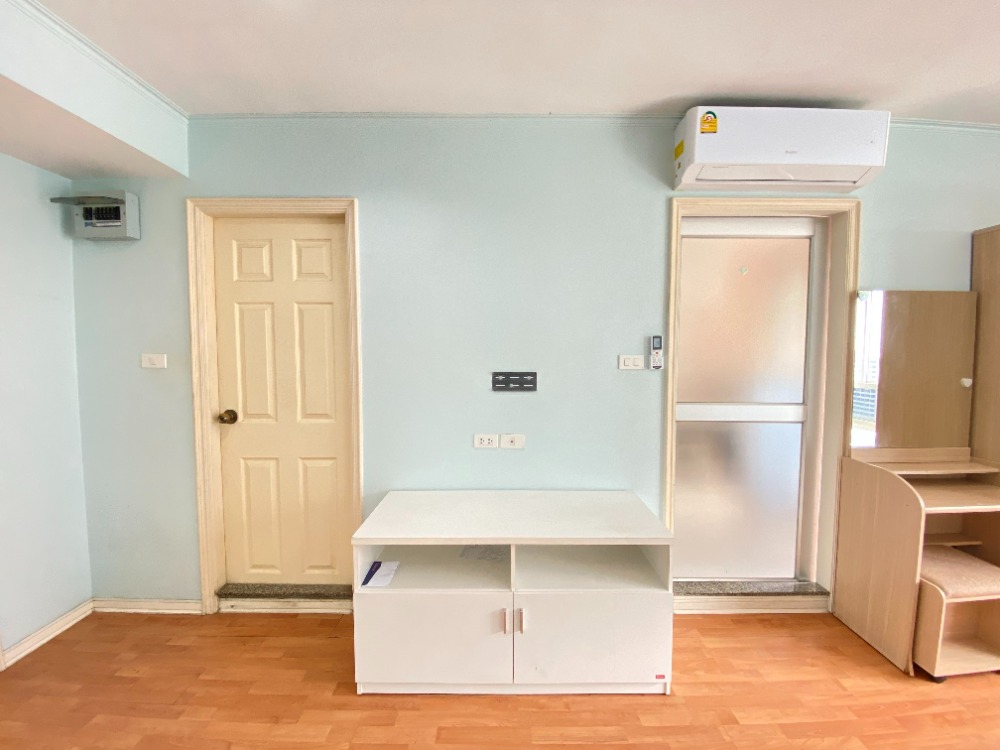 ขายคอนโดรามคำแหง หัวหมาก : S-LP44123 ขาย คอนโด ลุมพินี ราม44 พื้นที่ 31ตรม. ชั้น 20 แต่งครบ 1.75 ล้าน 064-959-8900