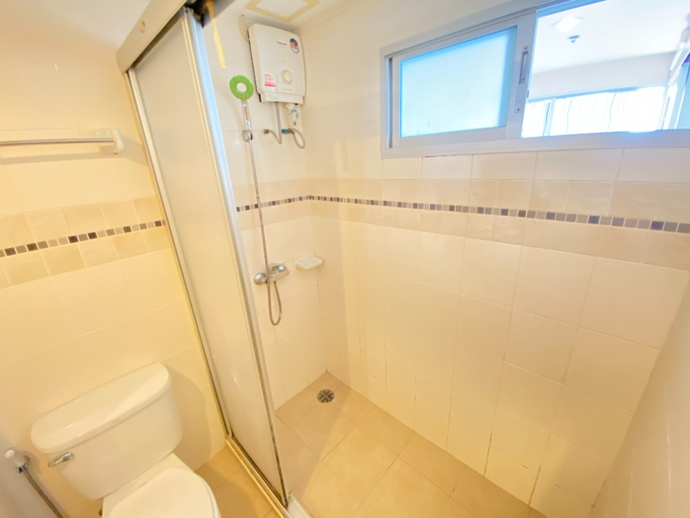 ขายคอนโดรามคำแหง หัวหมาก : S-LP44123 ขาย คอนโด ลุมพินี ราม44 พื้นที่ 31ตรม. ชั้น 20 แต่งครบ 1.75 ล้าน 064-959-8900