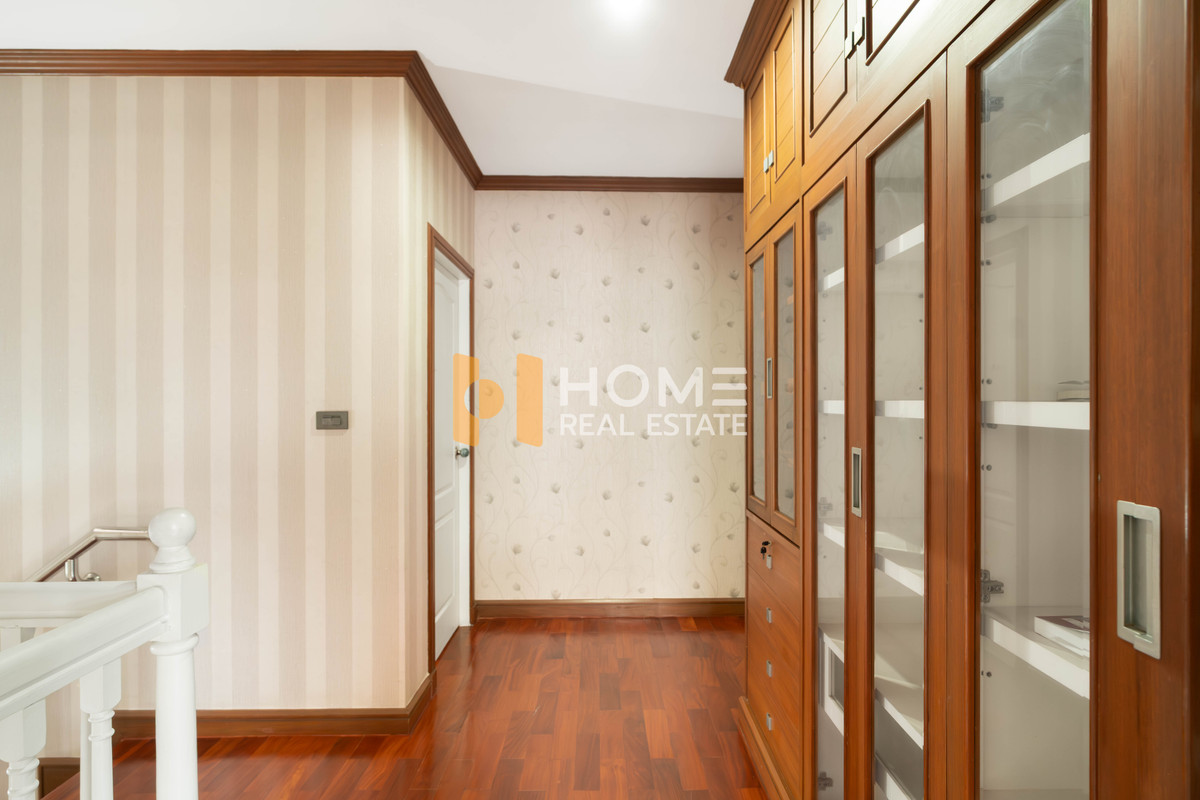 ขายบ้านมีนบุรี-ร่มเกล้า : หลังใหญ่ ดีลดีสุด 🔥 พาร์คเวย์ ชาเล่ต์ รามคำแหง / 3 ห้องนอน (ขาย), Parkway Chalet Ramkhamhaeng / 3 Bedrooms (FOR SALE) AA292