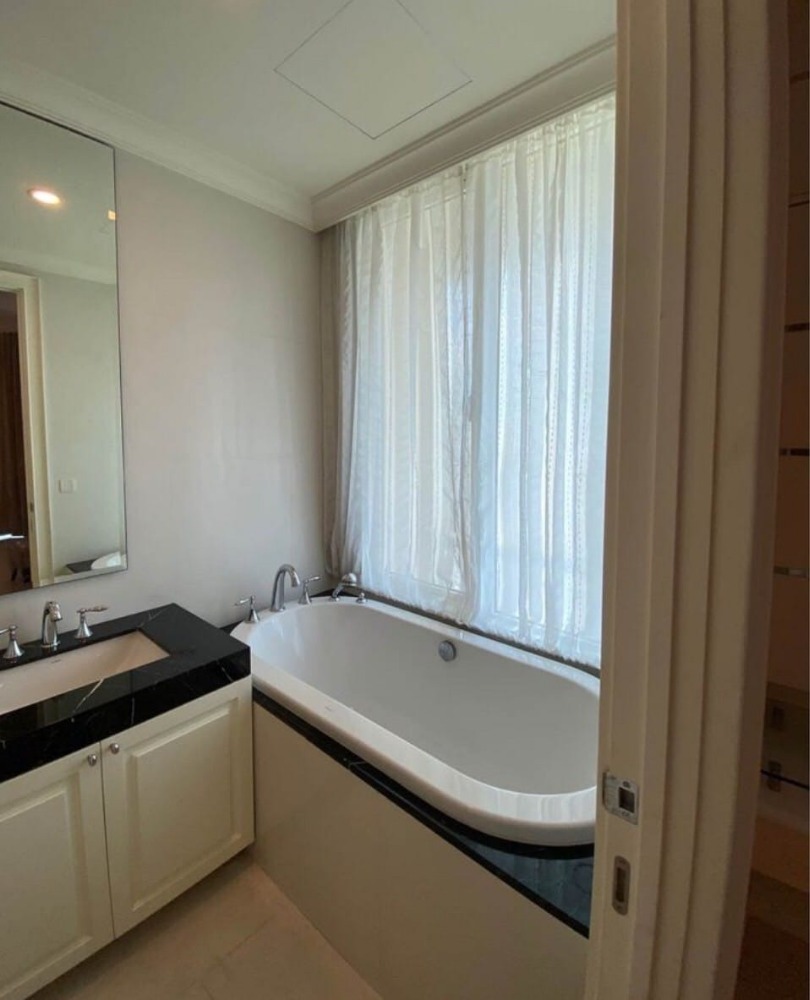 ให้เช่าคอนโดสุขุมวิท อโศก ทองหล่อ : ✅ RPR101 ✅ Line : @p2nproperty