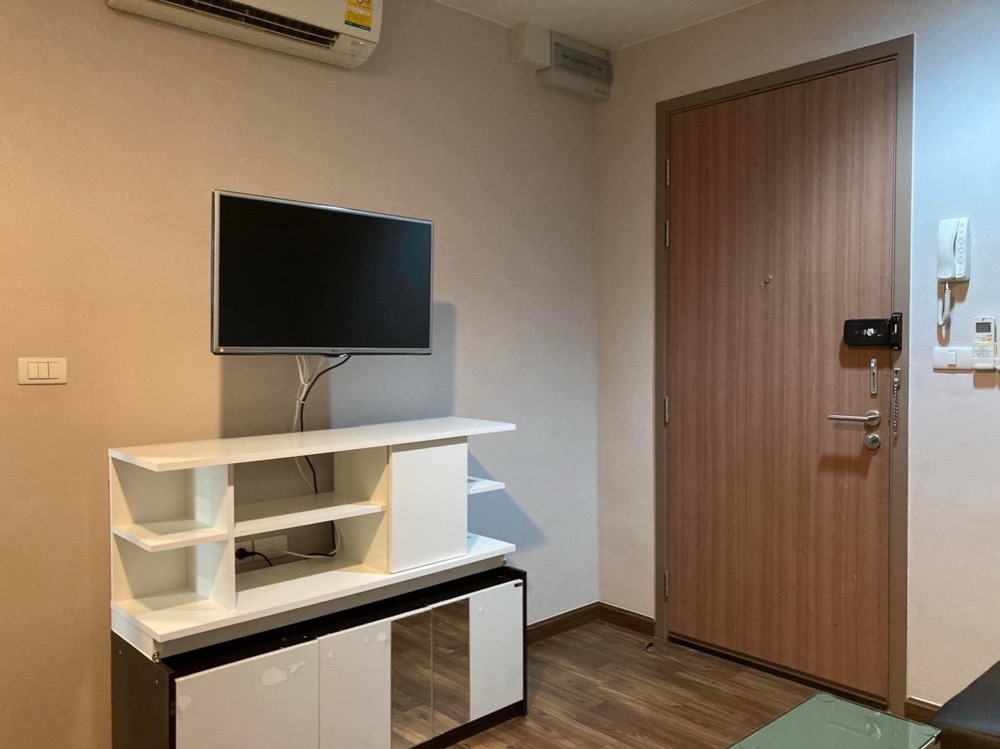 For RentCondoSathorn, Narathiwat : For rent 📌Fuse Chan - Sathorn📌in the heart of Sathorn, near BTS Chong Nonsi, furniture, complete electrical appliances.