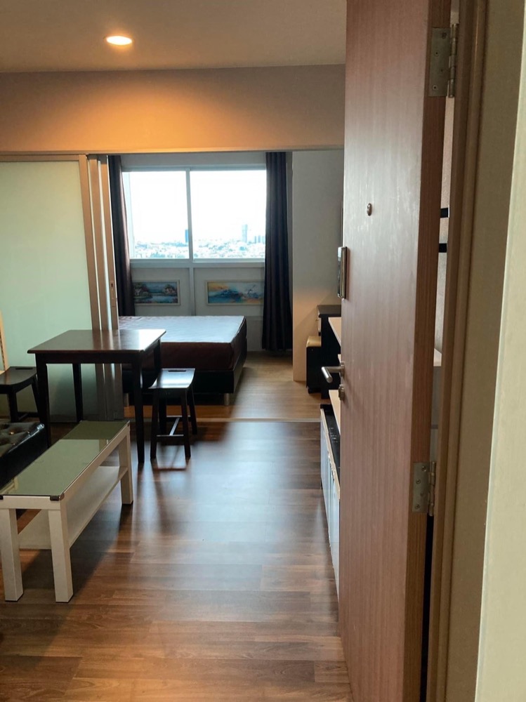 For RentCondoSathorn, Narathiwat : For rent 📌Fuse Chan - Sathorn📌in the heart of Sathorn, near BTS Chong Nonsi, furniture, complete electrical appliances.