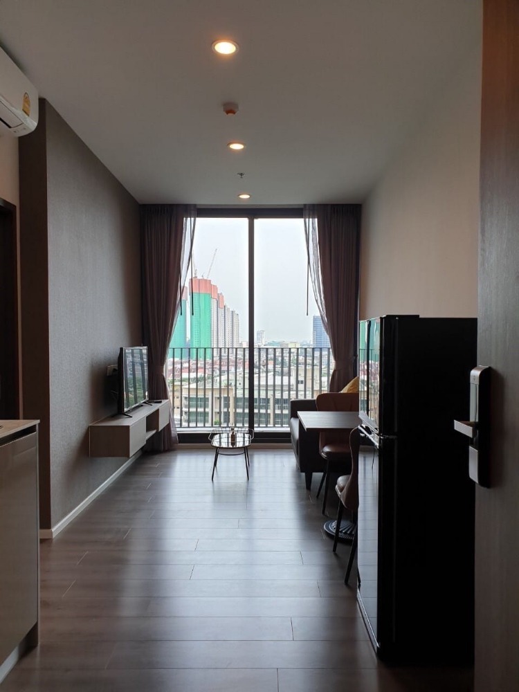 ให้เช่าคอนโดอ่อนนุช อุดมสุข : WDE101 วิสซ์ดอม เอสเซ้นส์ สุขุมวิท ชั้น10 วิวสระว่ายน้ำ 33.7ตร.ม 1นอน 18,000บาท 064-878-5283