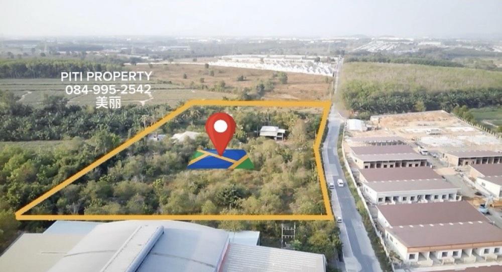 For SaleLandRayong : 🚩Land for sale to build a factory, 10 rai, Pluak Daeng District, Rayong Province, light purple layout with white dots. Land next to a concrete road with 2 traffic lanes, width 290 meters, only 135 meters from a 4-lane road, able to apply for BOI and Ror.4