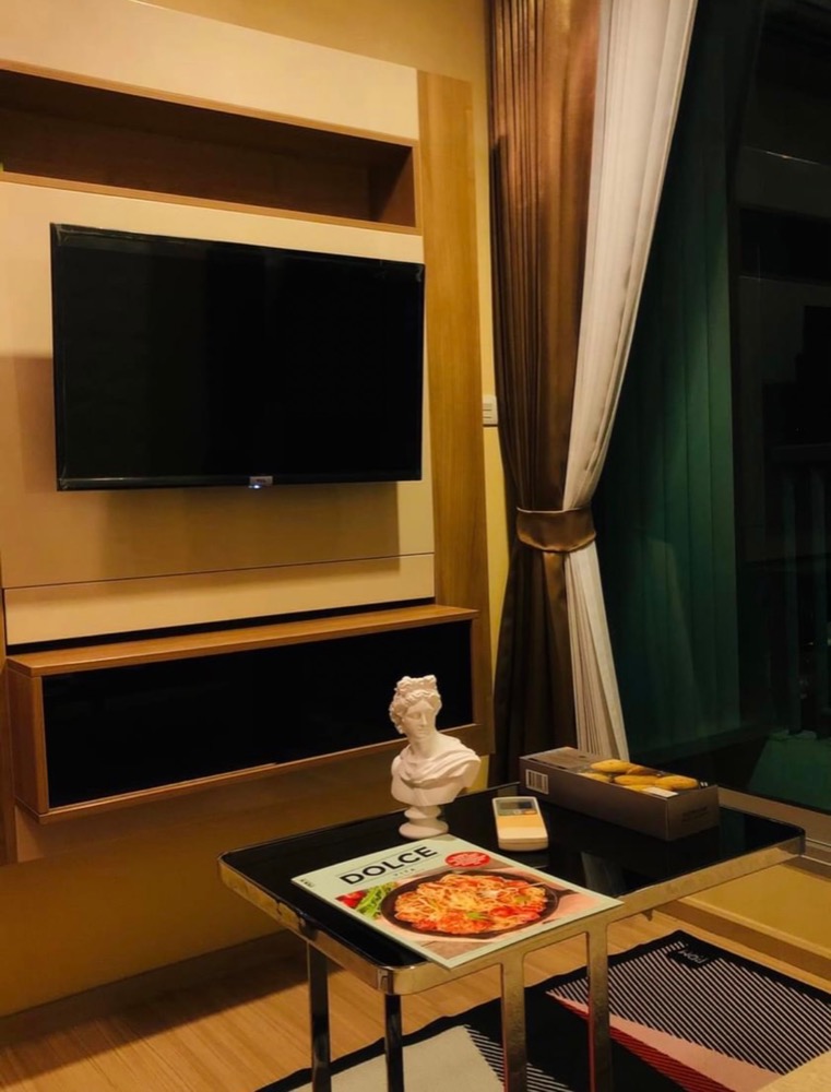 ให้เช่าคอนโดสาทร นราธิวาส : ให้เช่า📣Rhythm Sathorn📣 ห้องใหม่ วิวสวย เฟอร์นิเจอร์ เครื่องใช้ไฟฟ้าครบ ใกล้ BTS