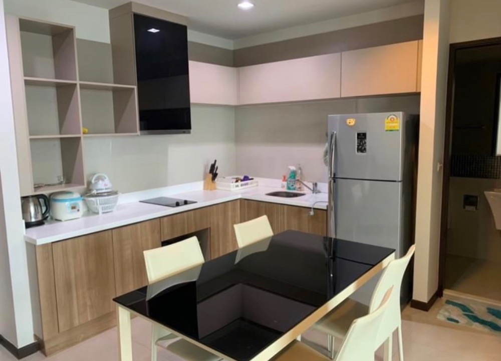 ให้เช่าคอนโดสาทร นราธิวาส : ให้เช่า📌Rhythm Sathorn📌 2 ห้องนอน 2 ห้องน้ำ ห้องสวยพร้อมอยู่ เฟอร์นิเจอร์ เครื่องใช้ไฟฟ้าครบ ใกล้ BTS สะพานตากสิน