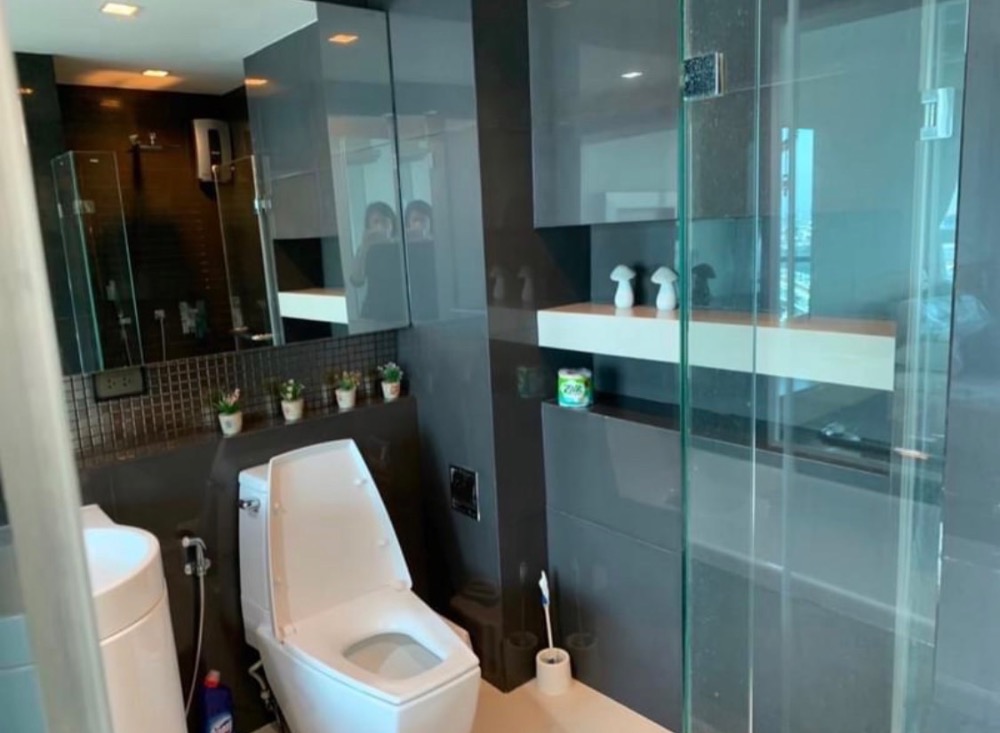 ให้เช่าคอนโดสาทร นราธิวาส : ให้เช่า📌Rhythm Sathorn📌 2 ห้องนอน 2 ห้องน้ำ ห้องสวยพร้อมอยู่ เฟอร์นิเจอร์ เครื่องใช้ไฟฟ้าครบ ใกล้ BTS สะพานตากสิน